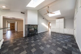 Building Photo - 3627 Tartan Ln