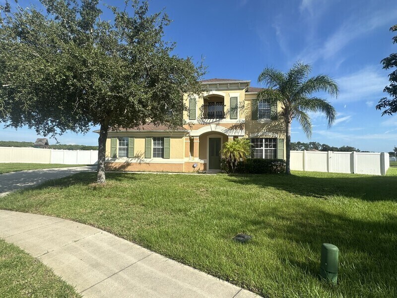 Foto principal - 2412 Country Pond Ct