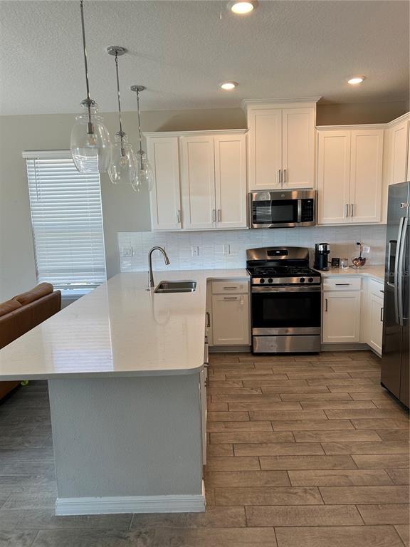Building Photo - 9024 Tequila Sunrise Dr
