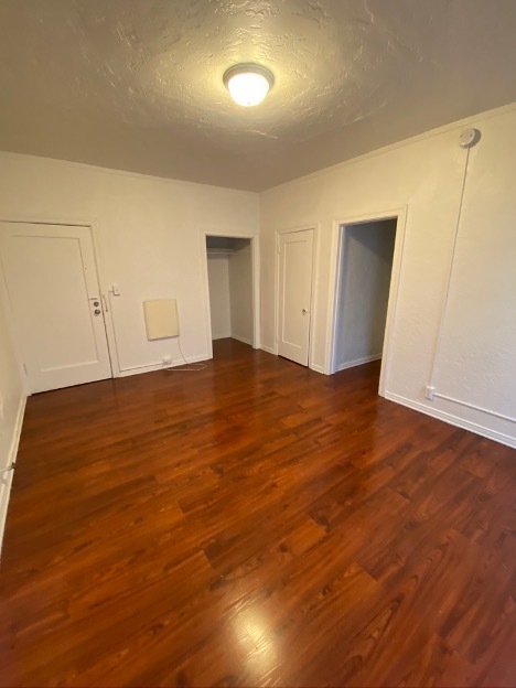 Building Photo - 306 S El Molino Ave