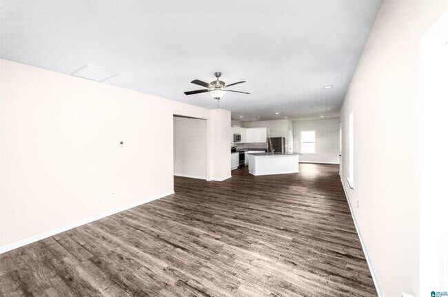 Building Photo - 3277 Bridgewood Dr