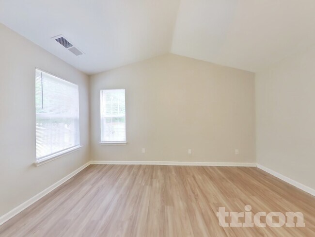 Foto del edificio - 6311 Spanish Moss Ln
