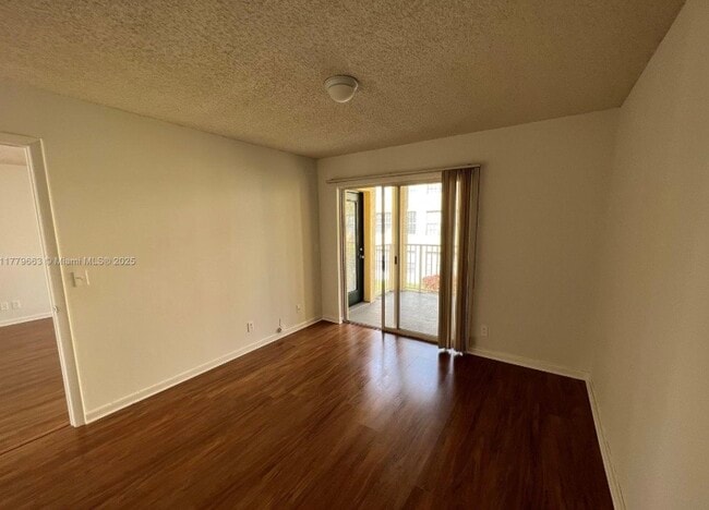 Building Photo - 6331 La Costa Dr
