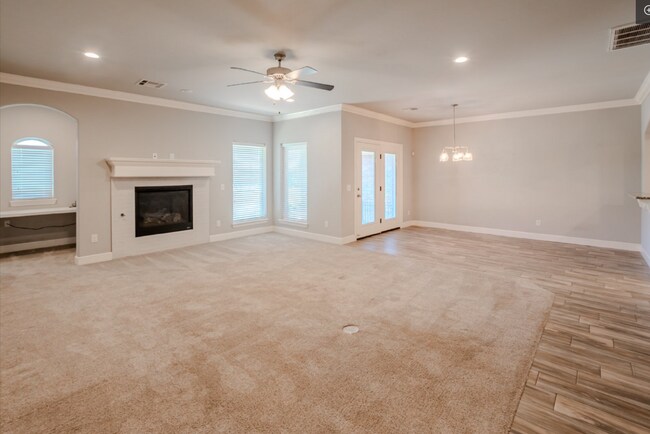 Building Photo - 12037 Ashford Dr