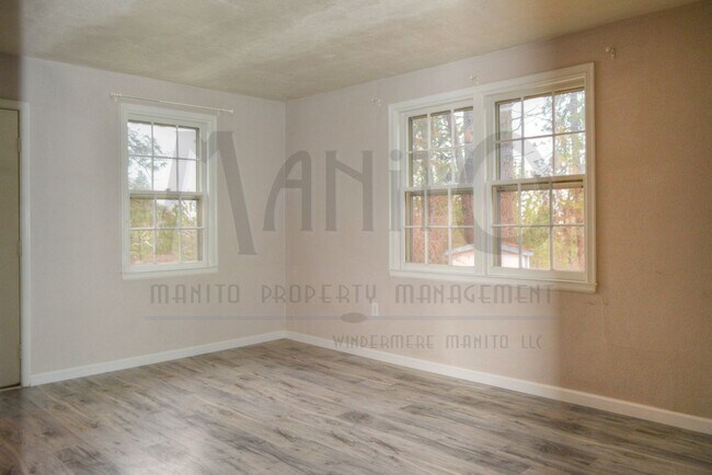 Building Photo - Charming Garden Springs Home