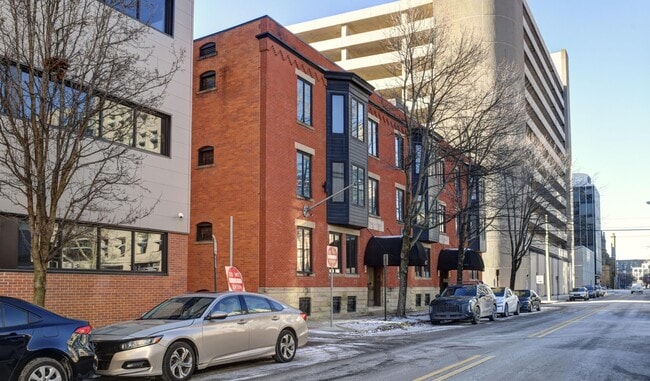 Foto del edificio - 65 S 5th St