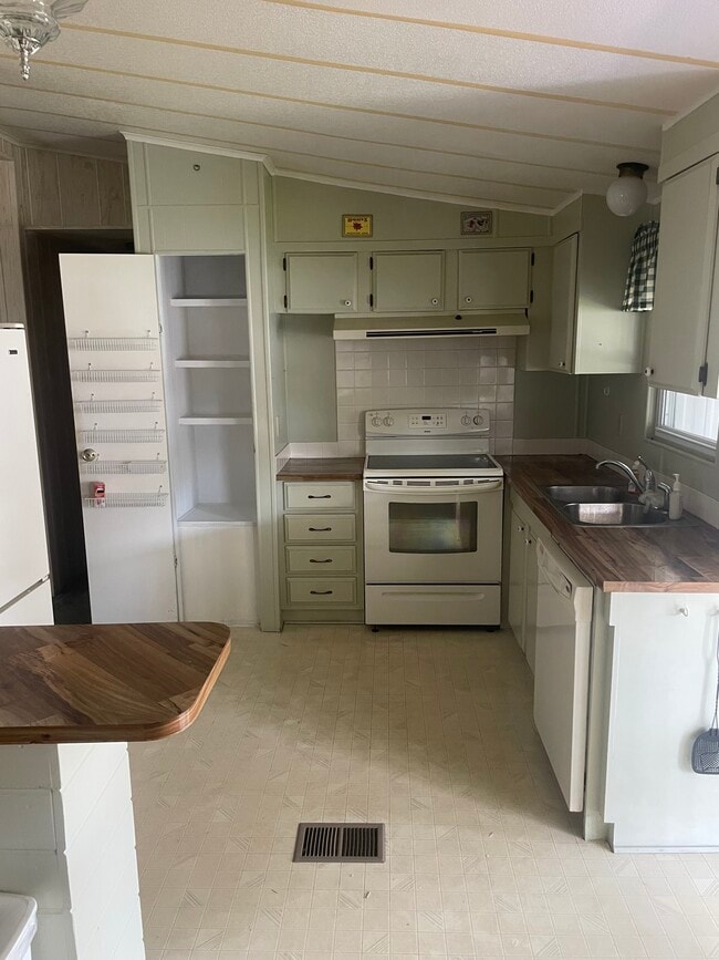 Foto del edificio - 5533 Williamsburg Ln