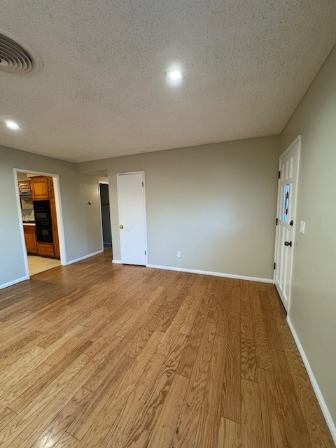 Building Photo - 16416 Rayen St