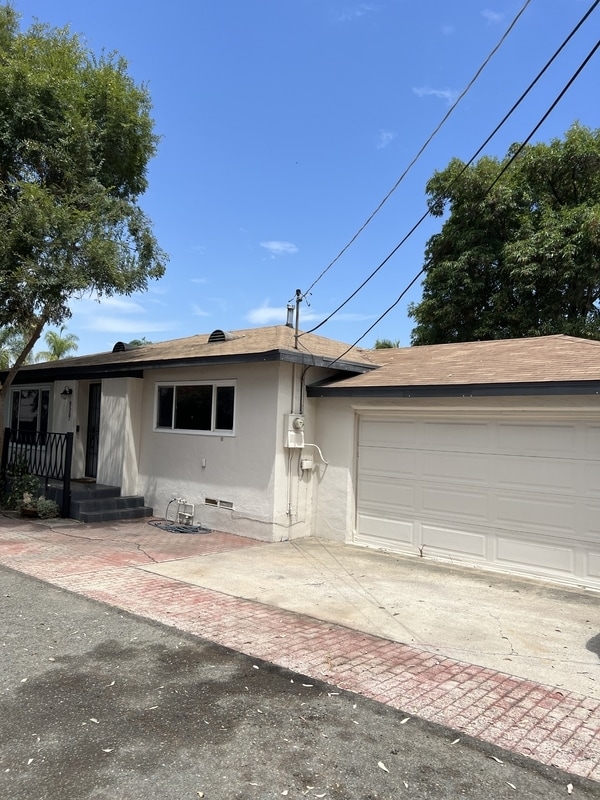 Foto del edificio - 8557 Paseo Dr