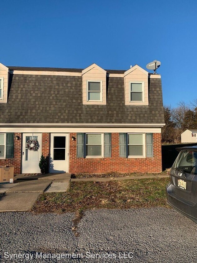Primary Photo - 17436 Cindy Ln