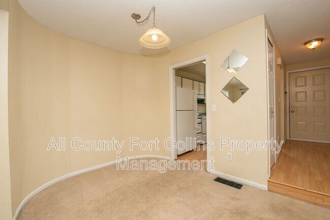 Foto del edificio - 1610 Westbridge Dr