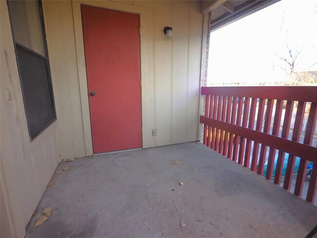 Building Photo - 11300 Nicole Cove