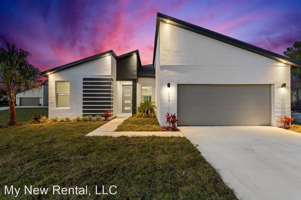 123 Tulip Ln, Poinciana, FL 34759 House Rental in Poinciana, FL