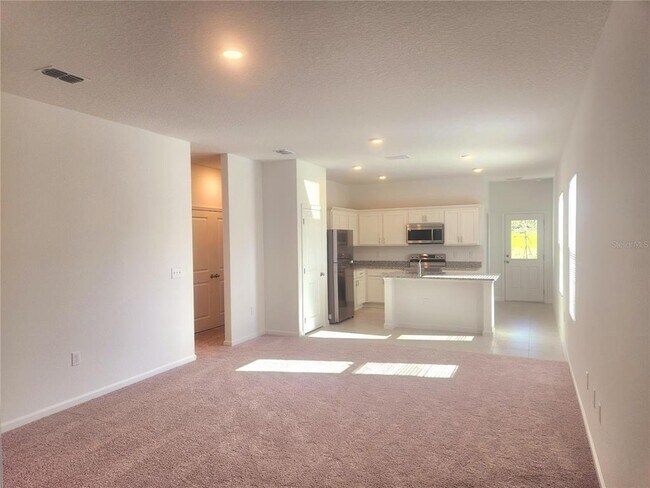 Building Photo - 8731 Sportsman Lp