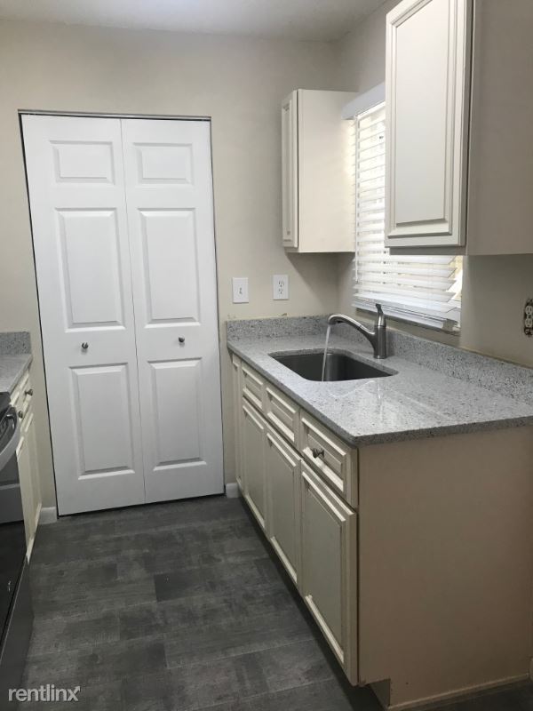 Foto del edificio - 2 br, 1 bath House - 145 Twine St