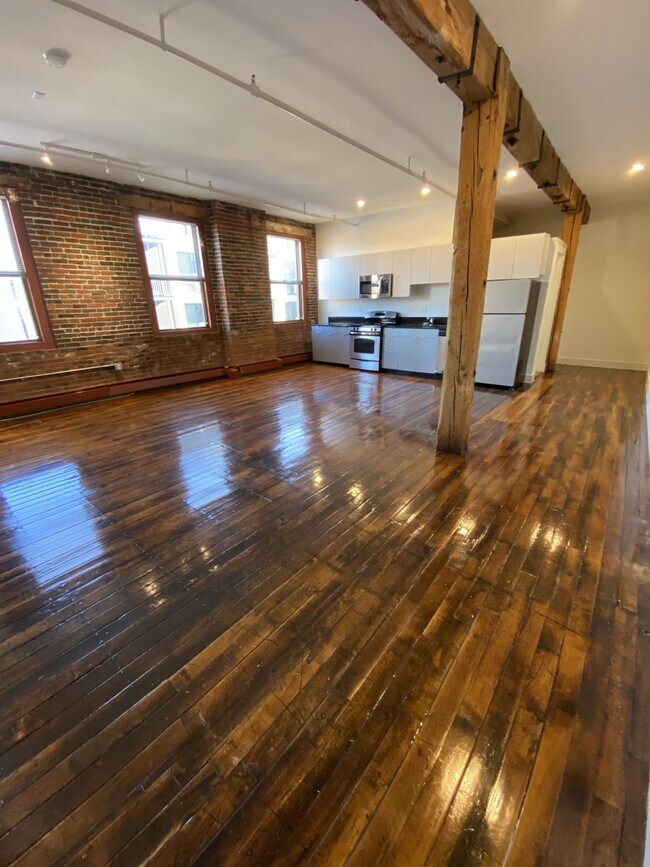 Building Photo - 791 Tremont St
