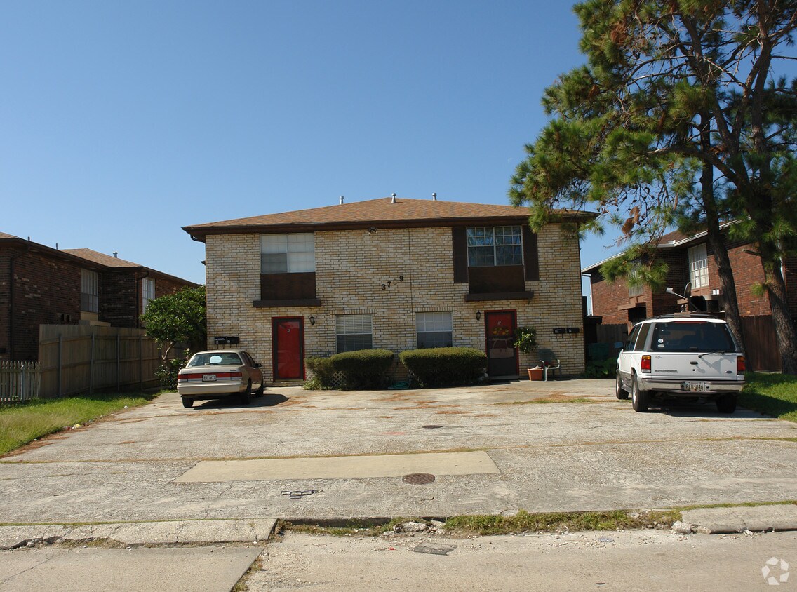 3709 Martinique Ave, Kenner, LA 70065 Apartments in Kenner, LA