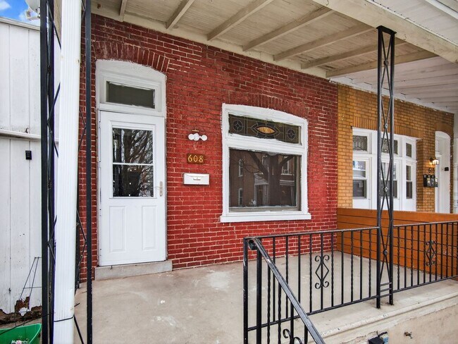 Foto del edificio - 608 Park St