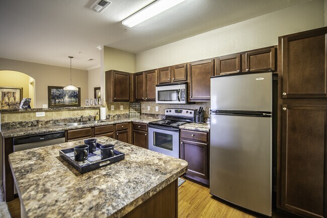 Foto del interior - Vintage Creekwood Park Apartments
