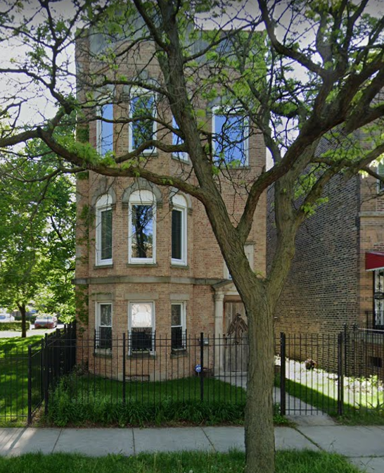 Front of Building - 4335 S Saint Lawrence Ave