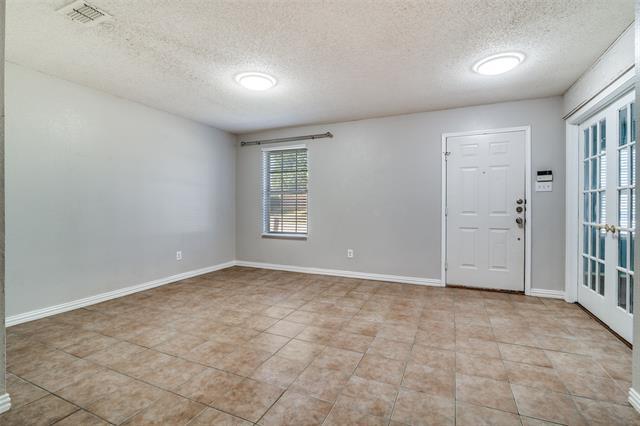 Building Photo - 1519 Greenbrook Dr