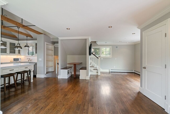 Building Photo - 23 Bellis Cir