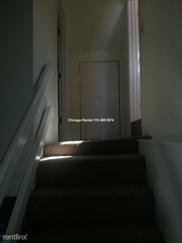 Foto del edificio - 1241 N Ashland Ave