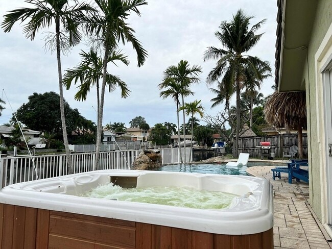 Foto del edificio - 5911 NE 15th Ave