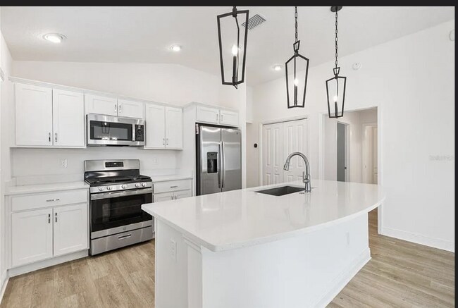 Foto del edificio - 6986 Elaine Ct