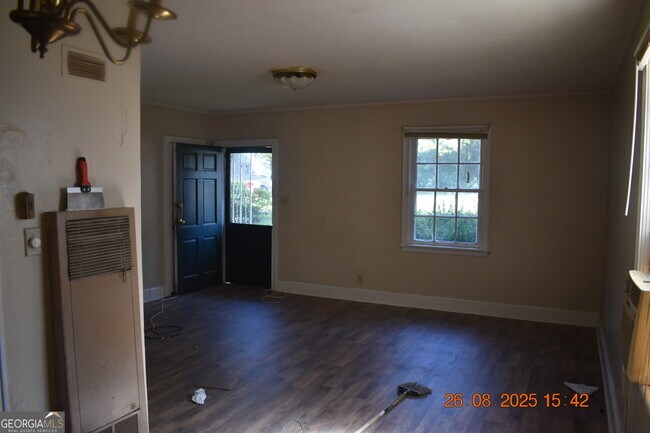 Foto del edificio - 2117 Ingleside Ave