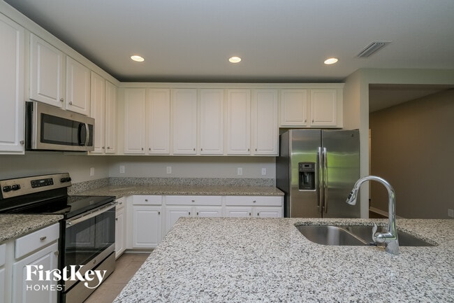 Building Photo - 18750 Alfaro Loop