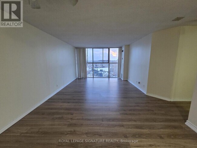 Photo du bâtiment - 25 Trailwood Dr