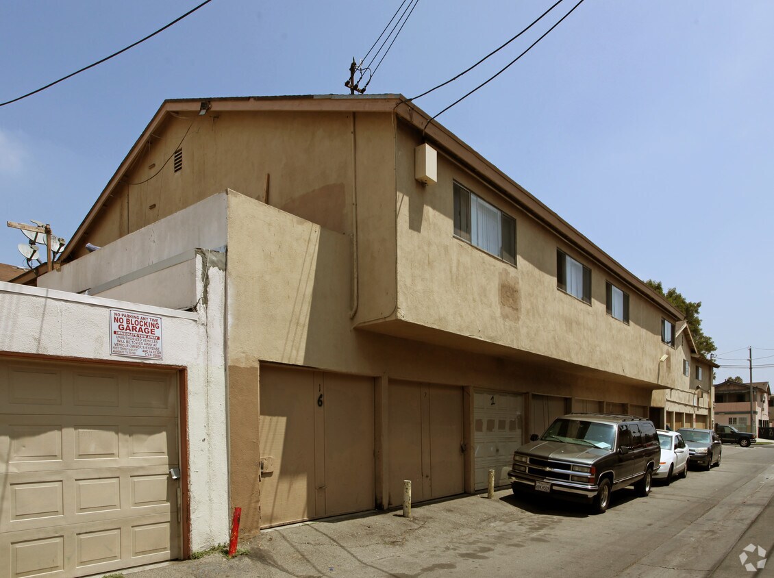 Foto del edificio - 200 East Wakefield Ave