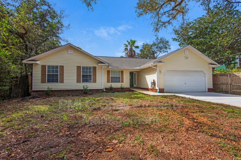 Primary Photo - 3009 Laurel Dr