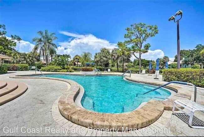 Foto del edificio - 3 br, 2 bath House - 523 Lake Louise Circl...