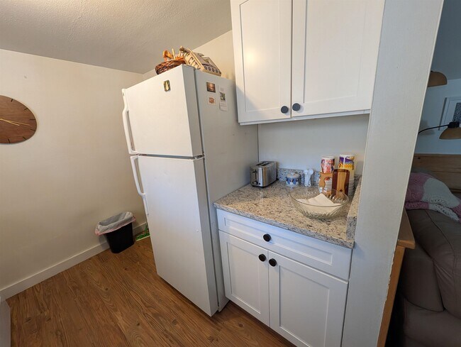 Foto del edificio - 73 Highland St