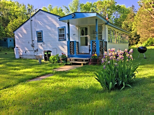Front of Cottage - 111 Causeway Rd