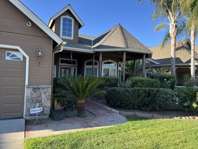 Foto del edificio - 2535 Trapper Springs Ave