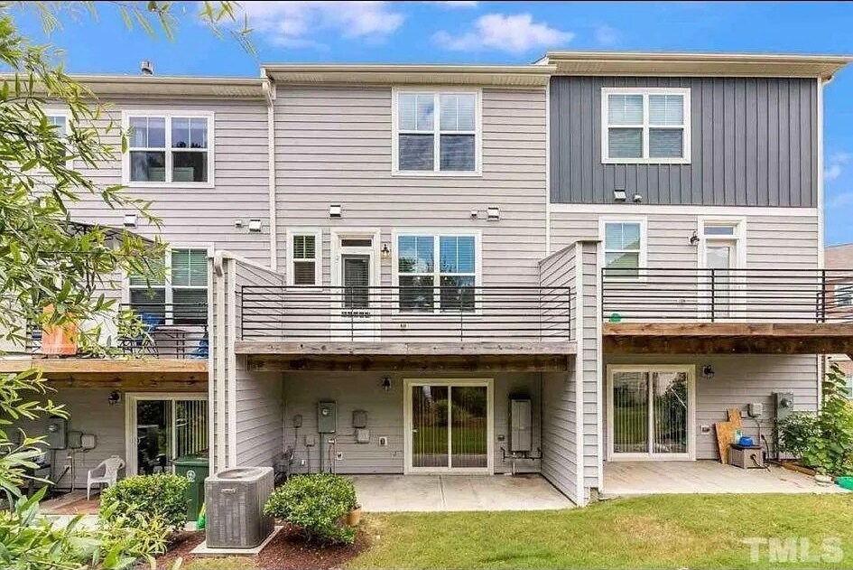 Foto principal - 4039 Sykes St