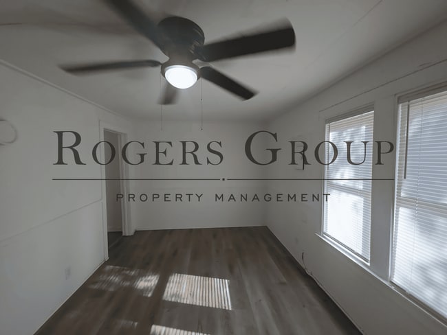 Foto del edificio - #450 - 116-118 Ramsey St Duplex