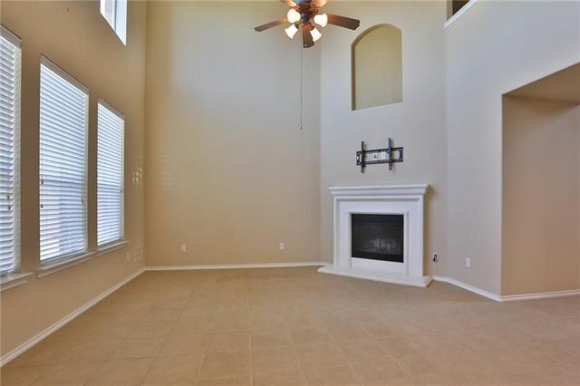 Building Photo - 2012 Meadow View Dr