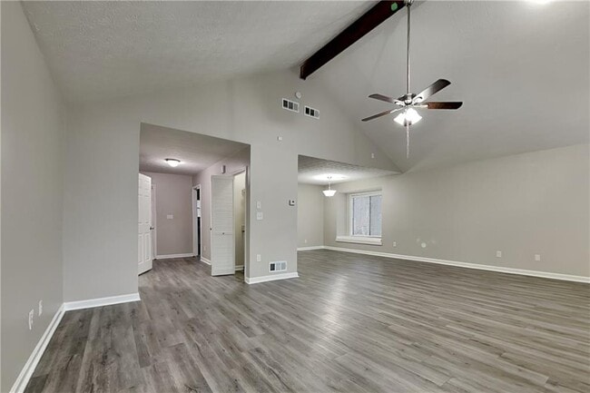 Building Photo - 2861 Hadrian Dr SW