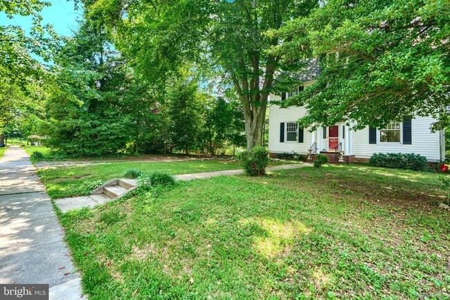 Building Photo - 720 Dryden Dr