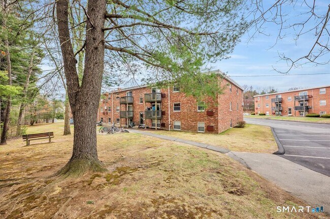 Foto del edificio - 513 Emmett St