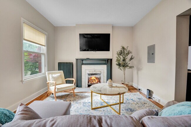 Foto del edificio - 273 Richmond Ave