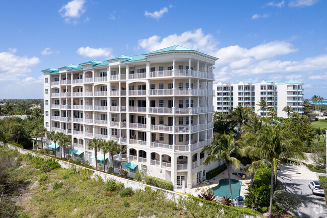 Building Photo - 3000 S A1A