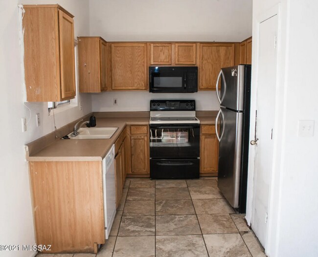 Foto del edificio - Tucson, AZ - Single-Family - $1,595.00