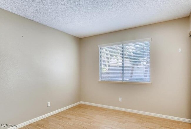 Building Photo - 5204 Shady Grove Ln