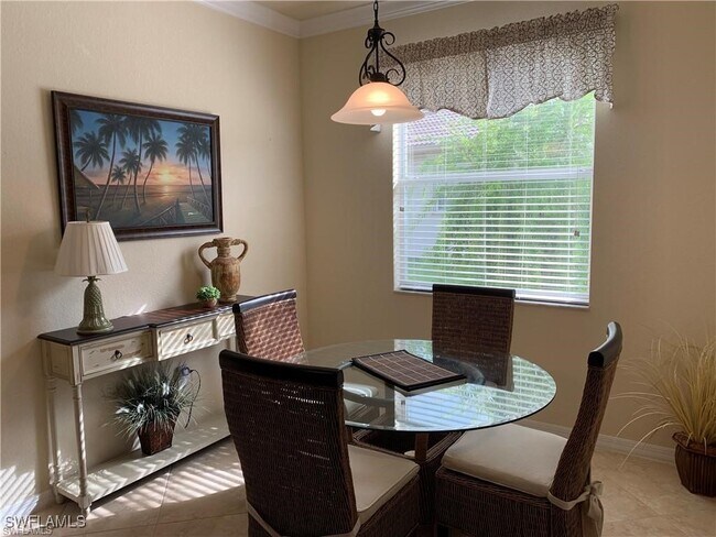 Foto del edificio - 8088 Piedmont Dr
