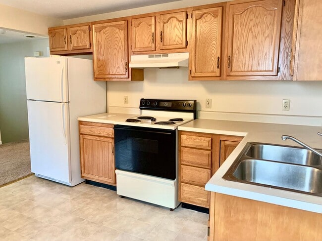 Building Photo - 275 Jefferson St